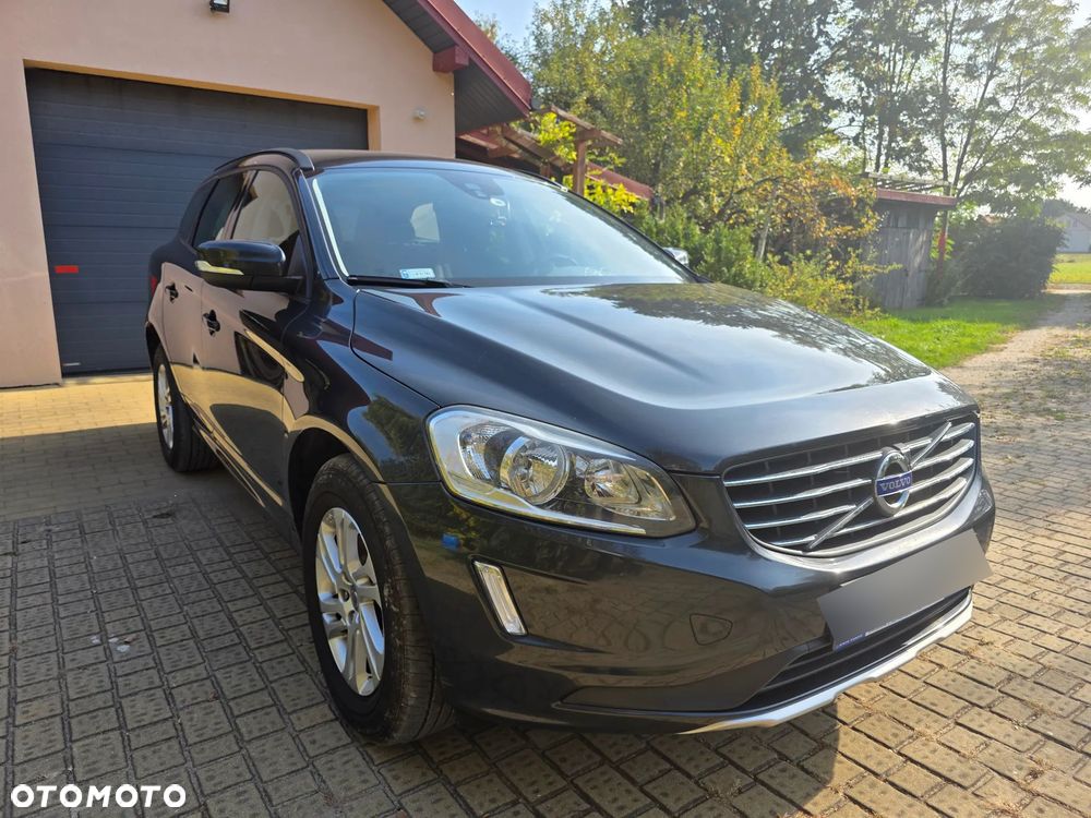 Volvo XC 60 - 4