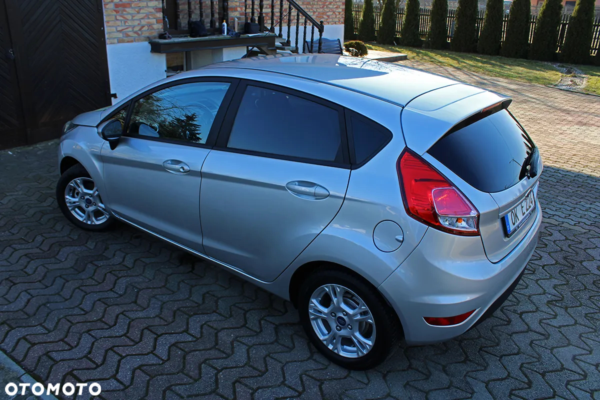 Ford Fiesta - 38