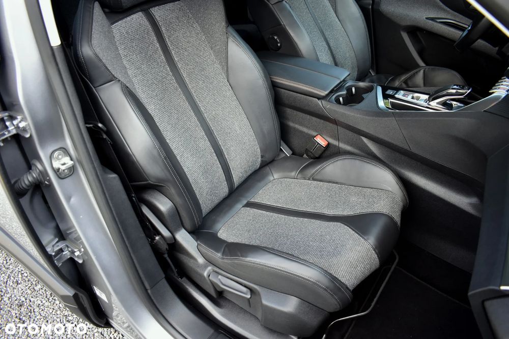 Peugeot 5008 BlueHDi 130 EAT8 Active - 34