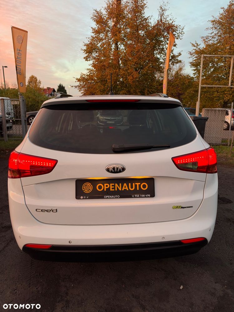 Kia Ceed 1.6 GDI Business Line - 6