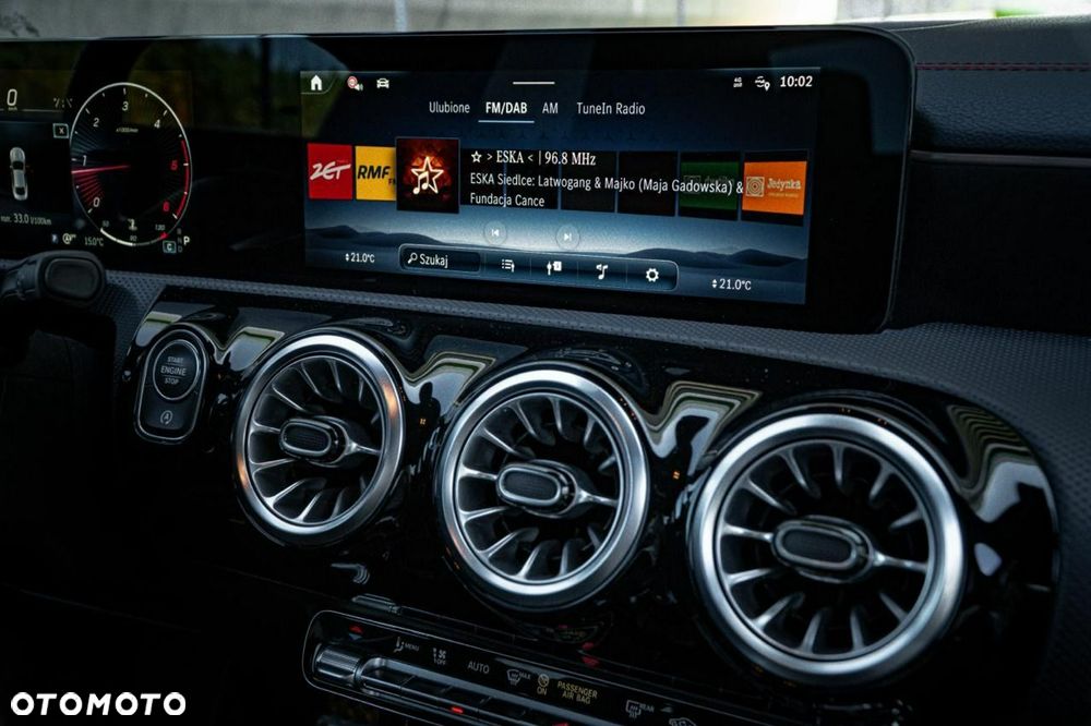Mercedes-Benz CLA 200 d 8G-DCT AMG Line Advanced Plus - 19