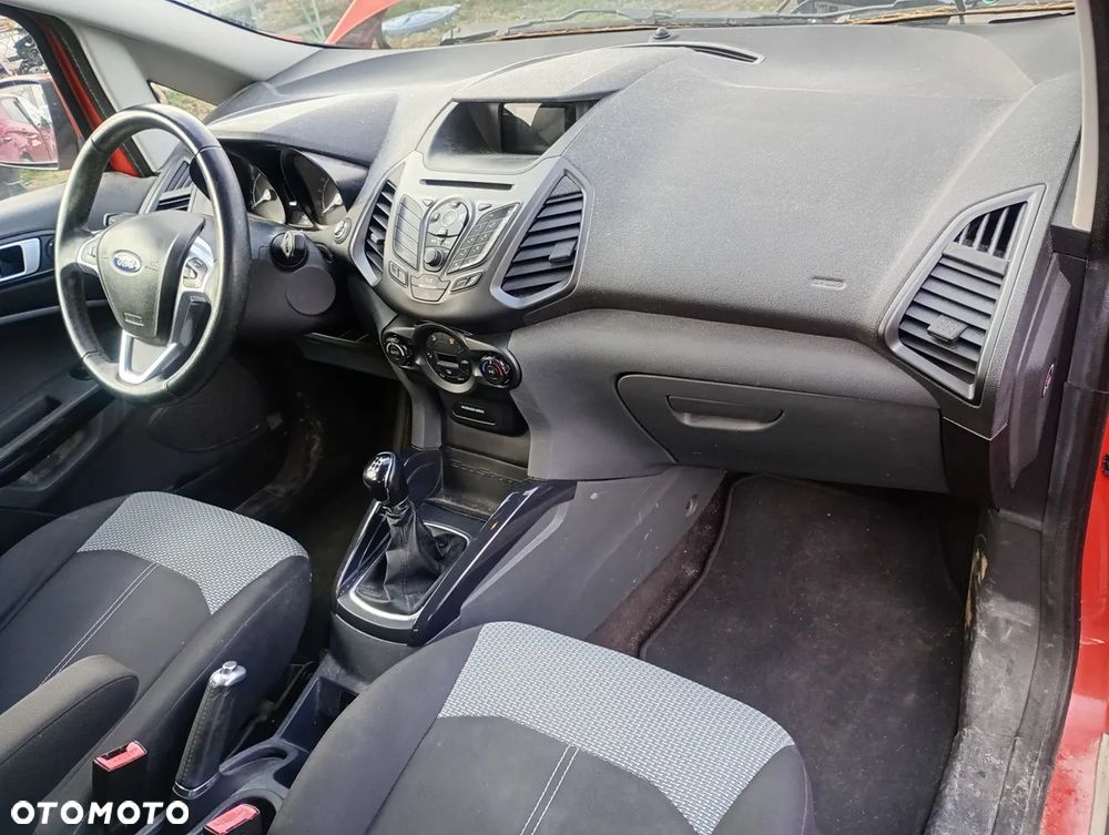 Ford EcoSport 1.0 EcoBoost TREND - 10