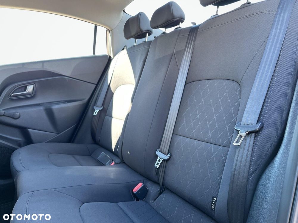 Kia Rio - 14