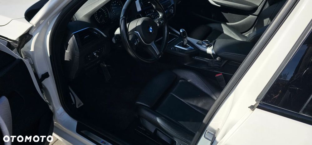 BMW Seria 1 118i Edition M Sport Shadow - 28