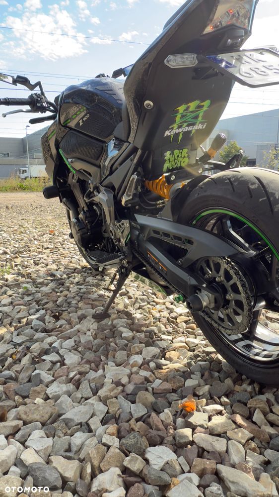 Kawasaki Z 900 - 8