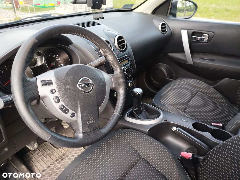 Nissan Qashqai 1.6 Acenta - 11