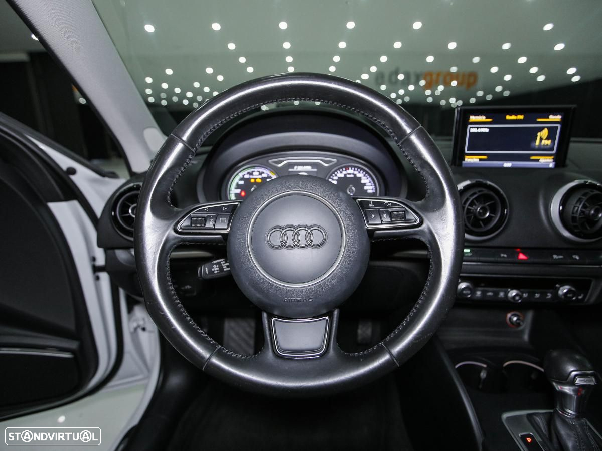 Audi A3 Sportback e-tron 1.4 TFSI Sport S tronic - 15
