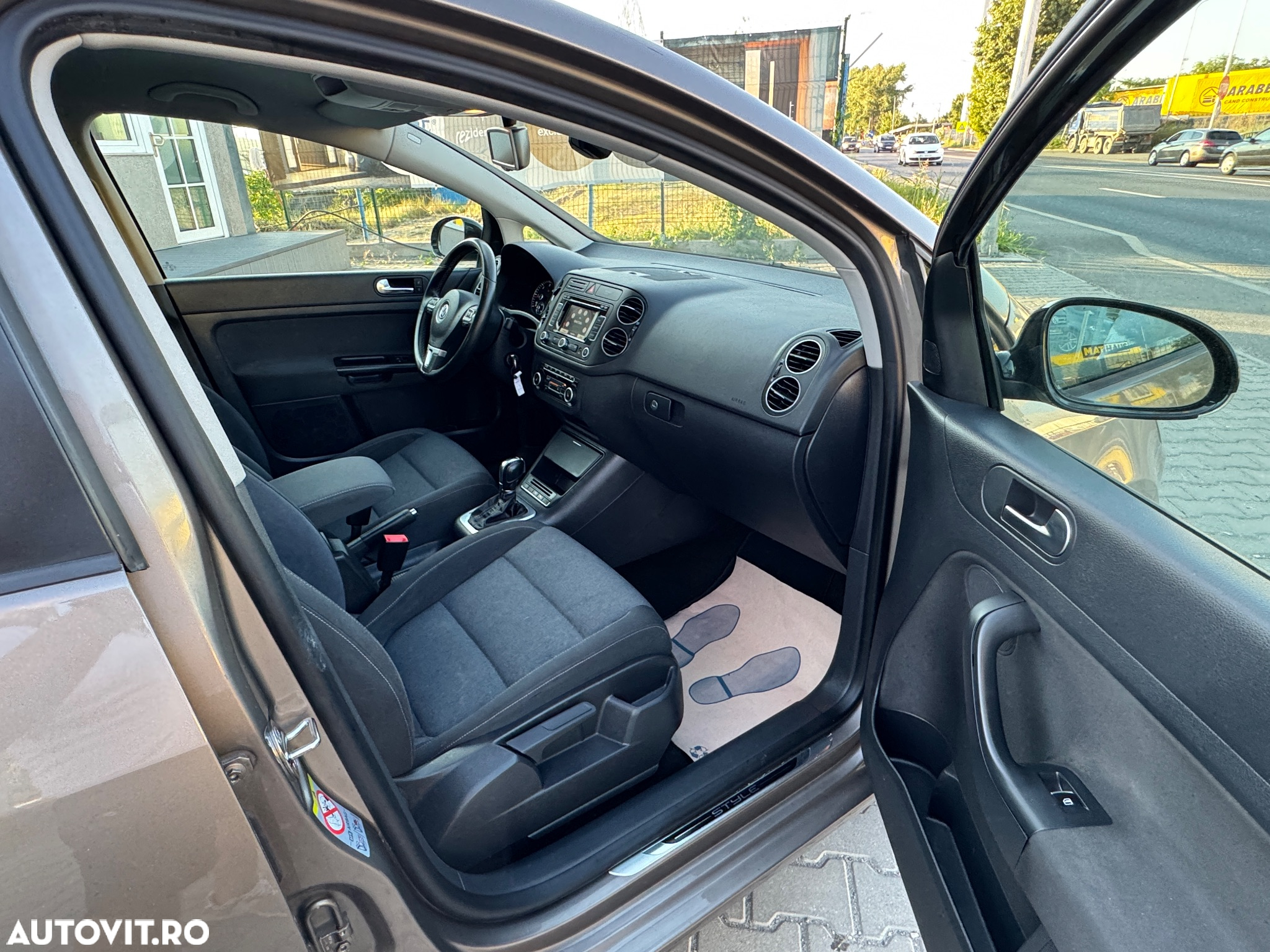 Volkswagen Golf 1.6 TDI DPF DSG MATCH - 7