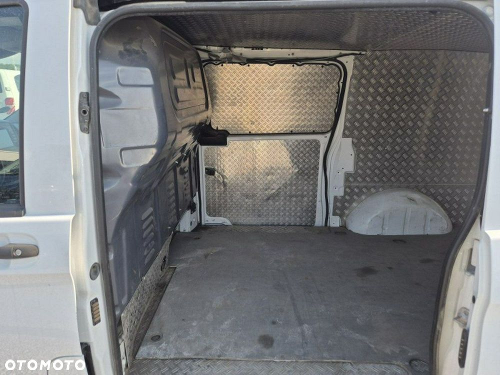 Mercedes-Benz Vito - 17
