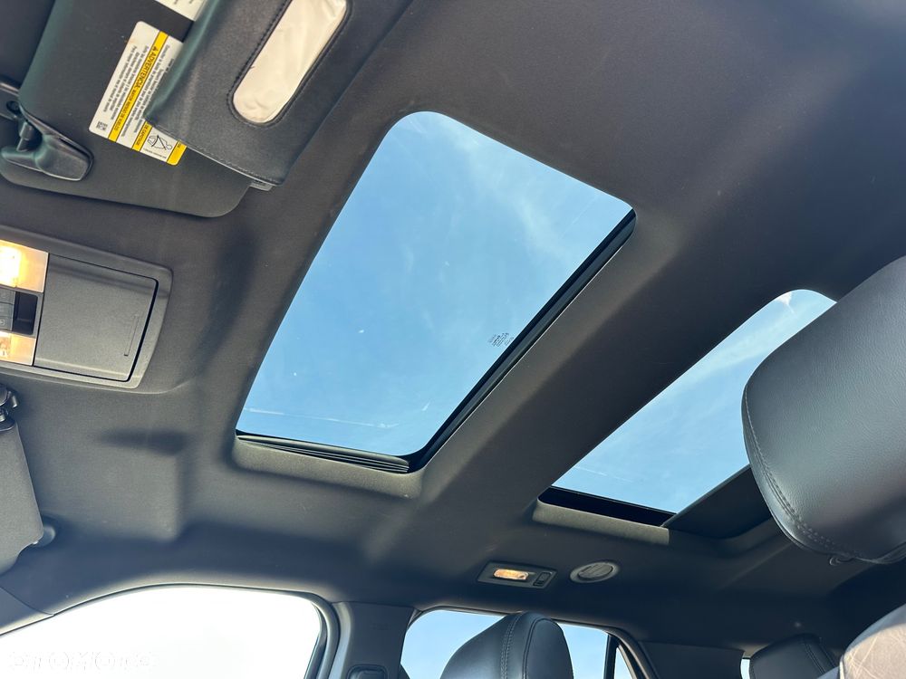 Ford Explorer - 7