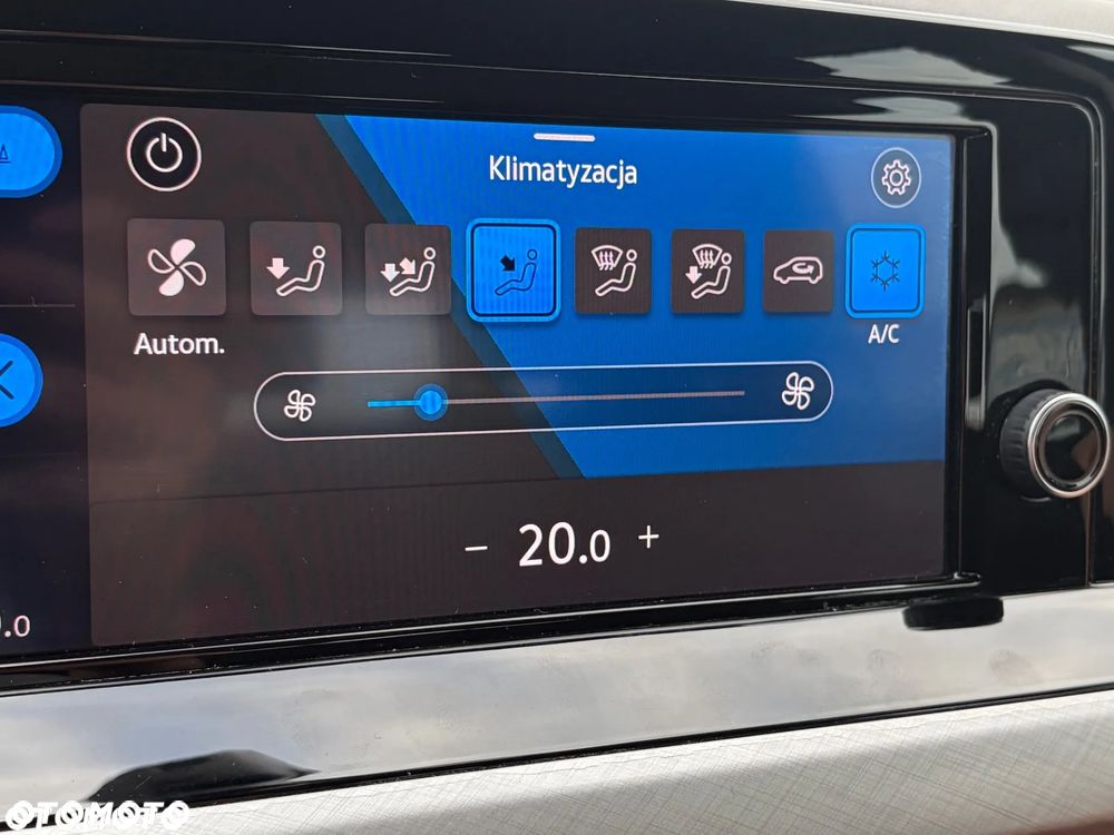 Volkswagen Golf 2.0 TDI Life - 30