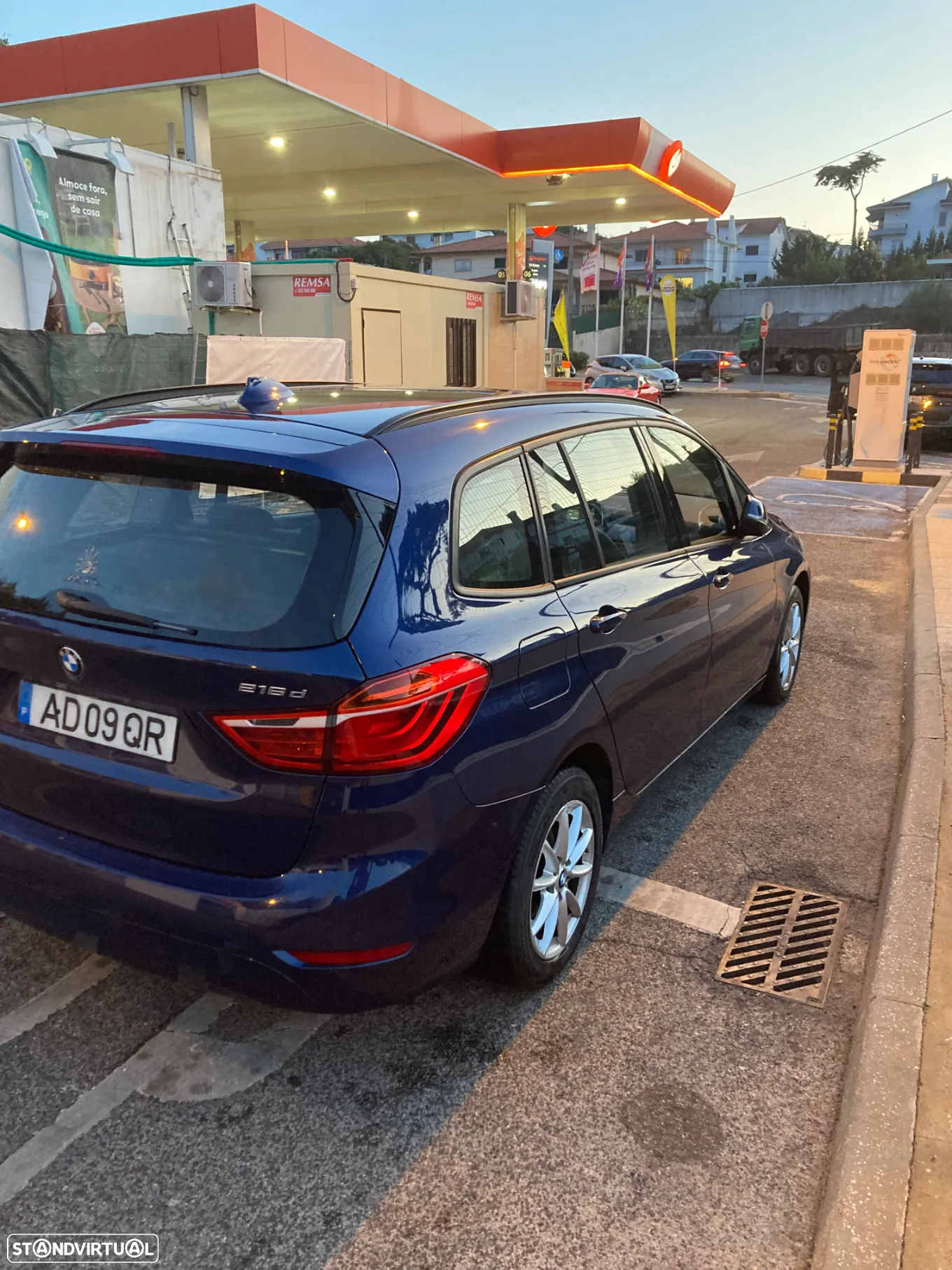 BMW 216 Gran Tourer d - 6