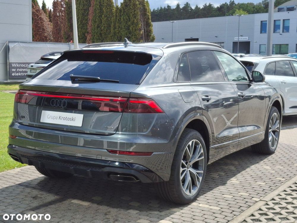 Audi Q8 - 5