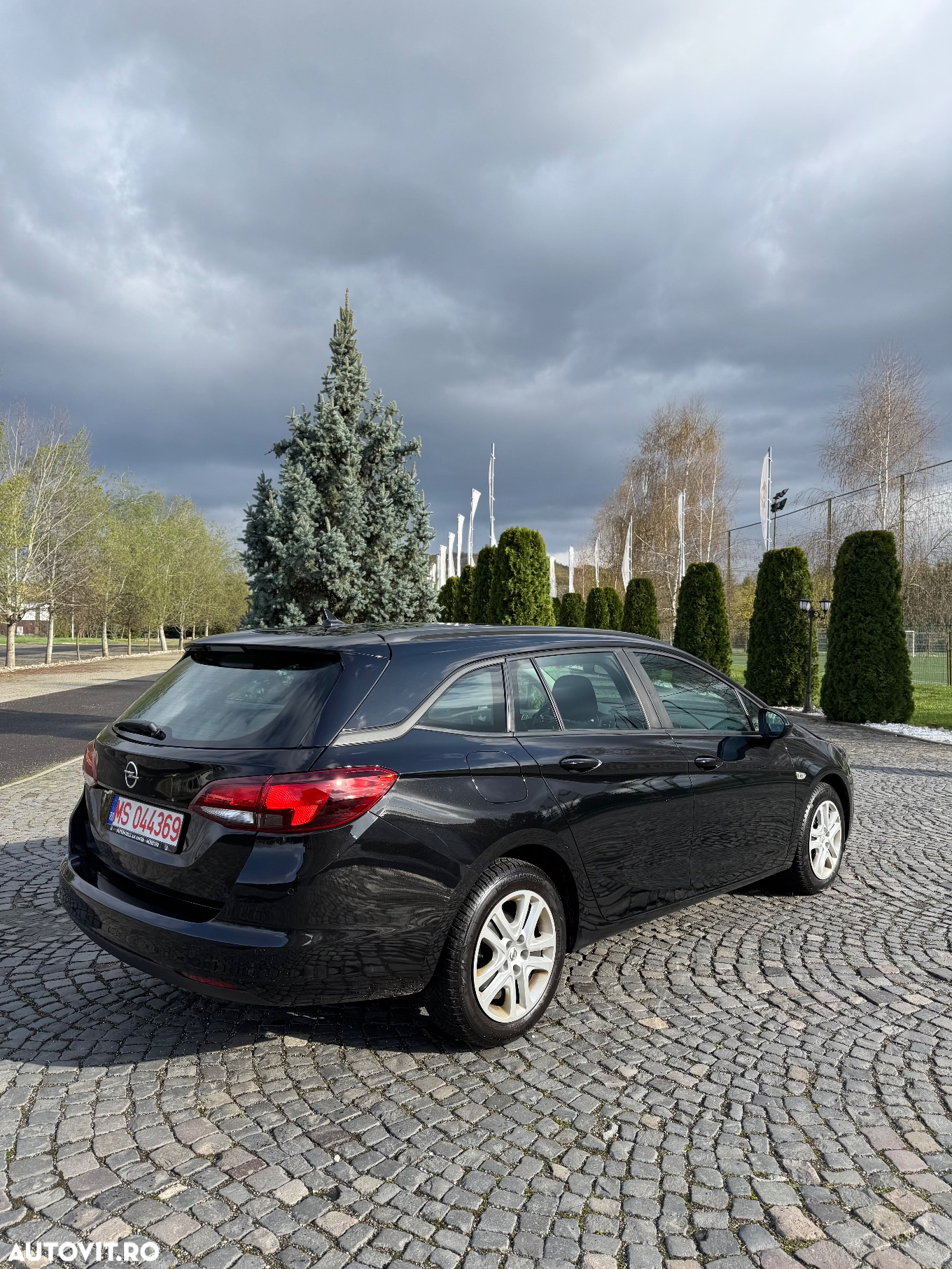 Opel Astra 1.6 D (CDTI) Start/Stop Sports Tourer Business - 11