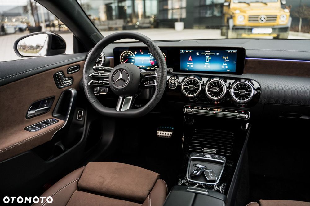 Mercedes-Benz CLA - 22