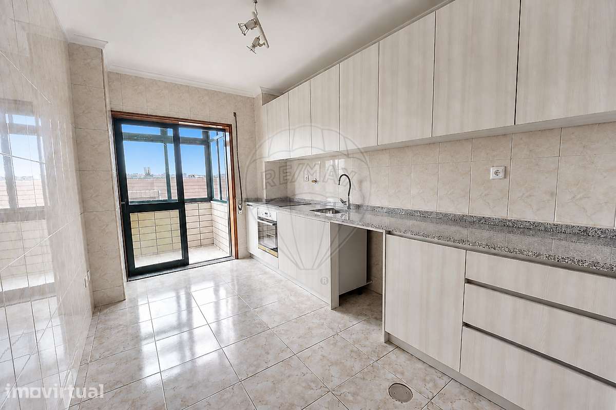 Apartamento T3 para venda - Grande imagem: 2/40