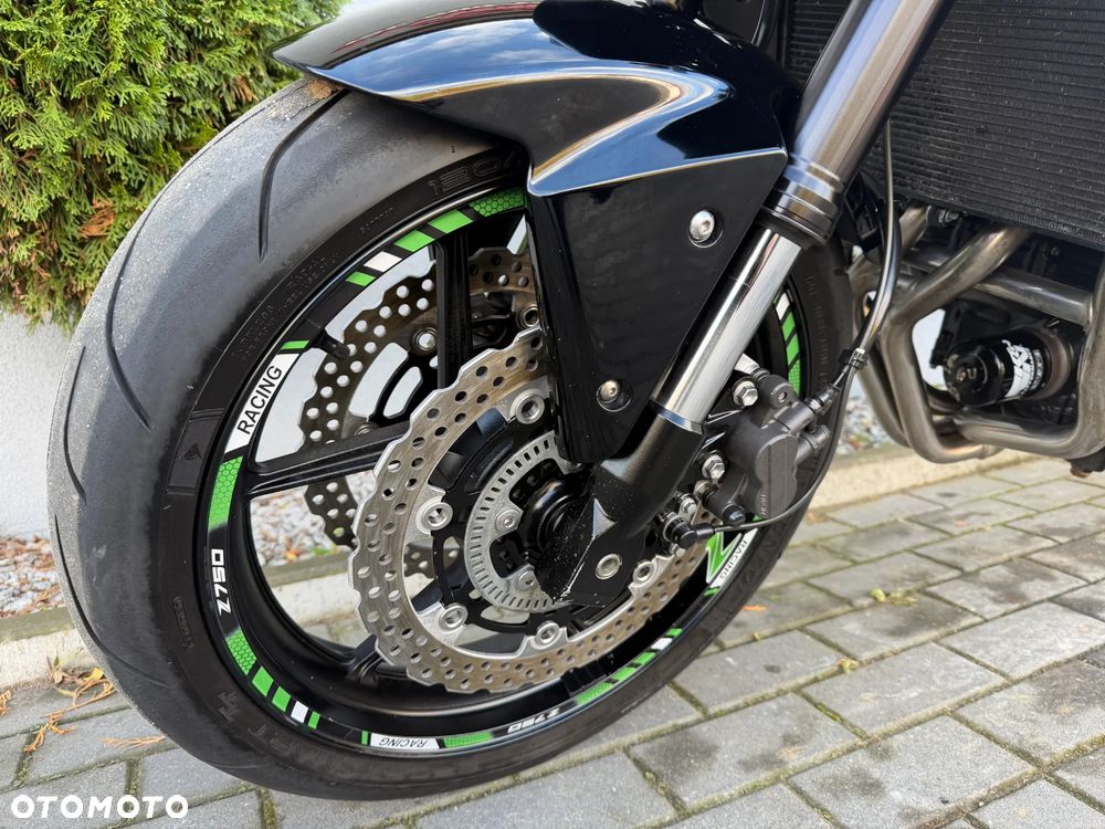 Kawasaki Z - 33