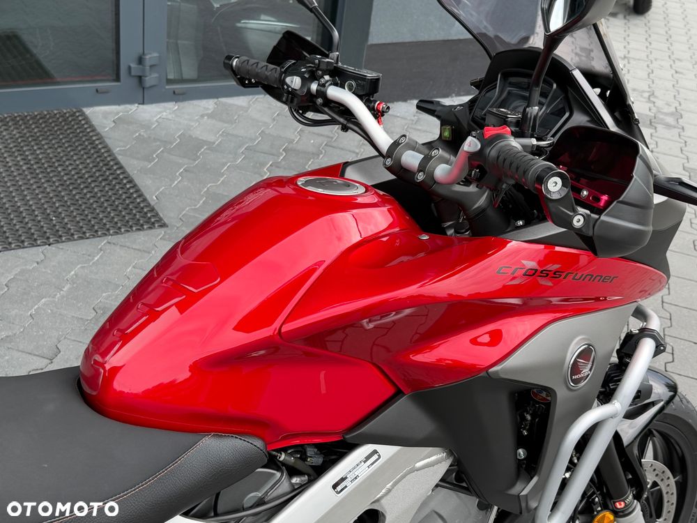 Honda VFR - 14