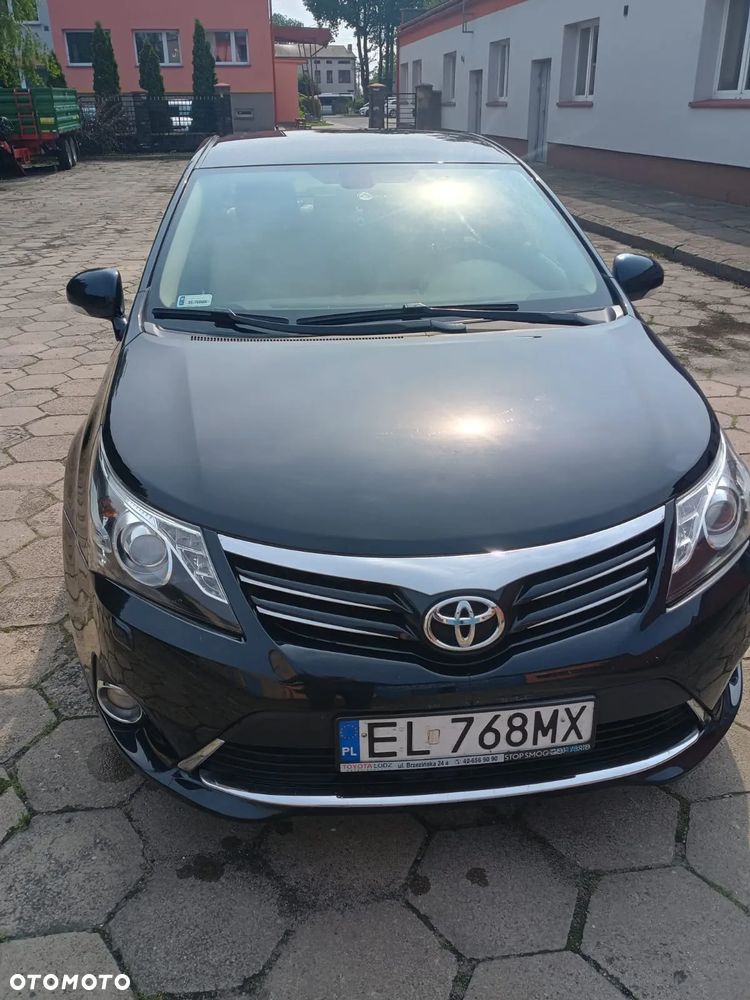 Toyota Avensis 1.8 Luna - 2