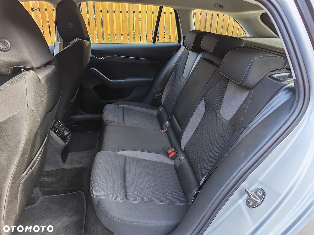 Skoda Octavia 2.0 TDI Ambition - 7