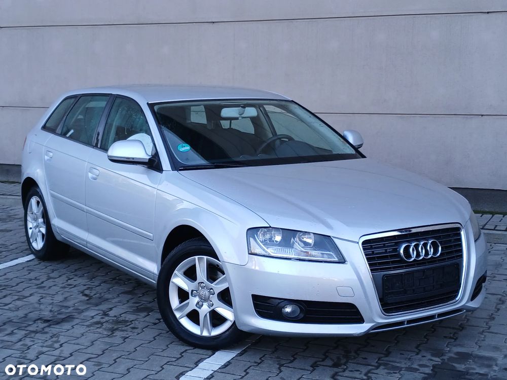 Audi A3 Sportback 1.6 Attraction - 3