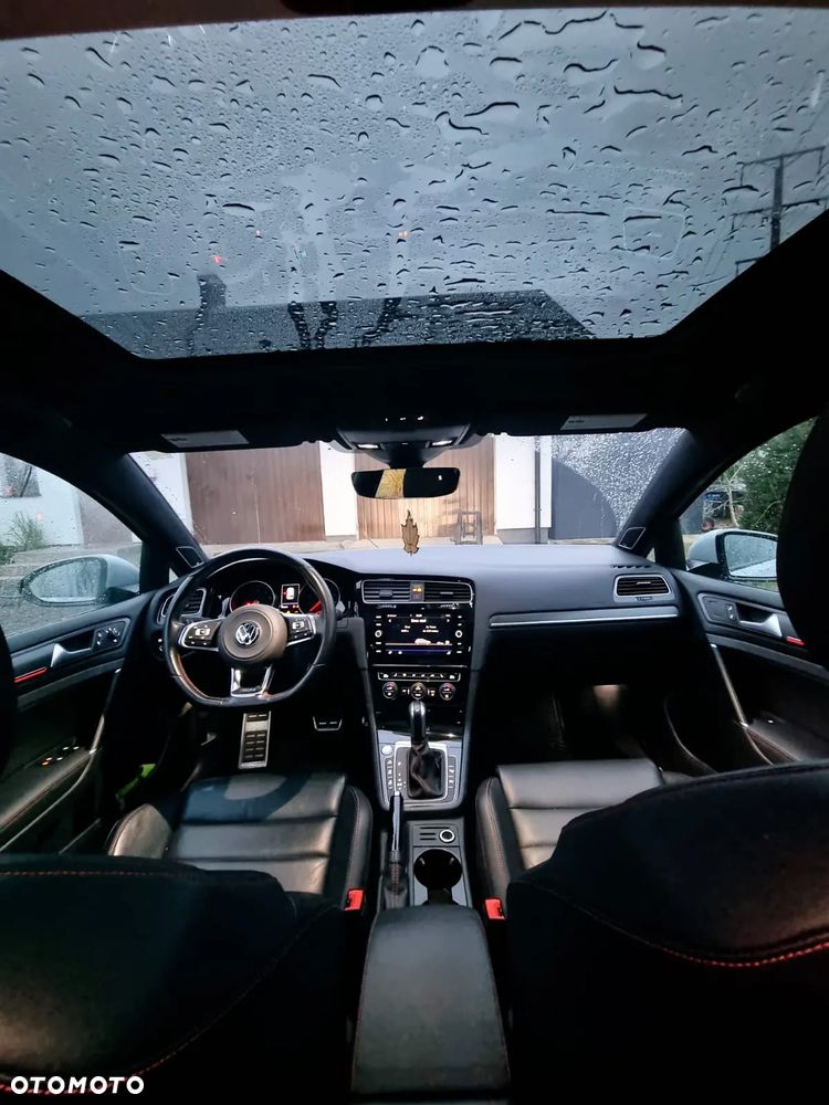 Volkswagen Golf GTI (BlueMotion Technology) DSG Performance - 13