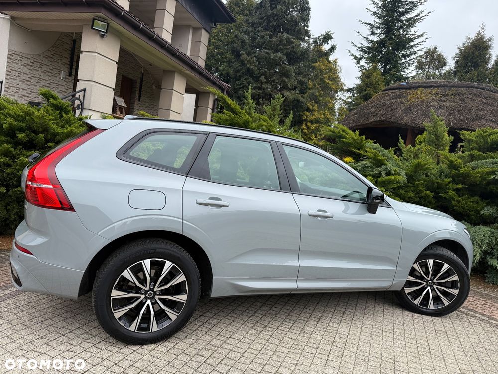 Volvo XC 60 B4 D Ultimate Dark - 9