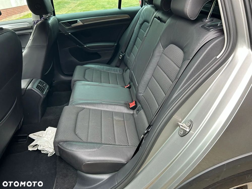 Volkswagen Golf Alltrack - 12