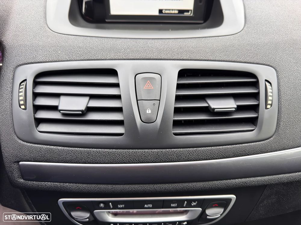 Renault Mégane Sport Tourer 1.5 dCi Limited - 19