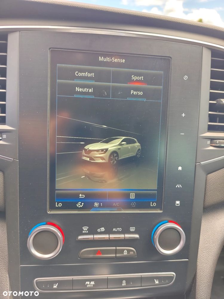 Renault Megane 1.6 dCi GT EDC - 13