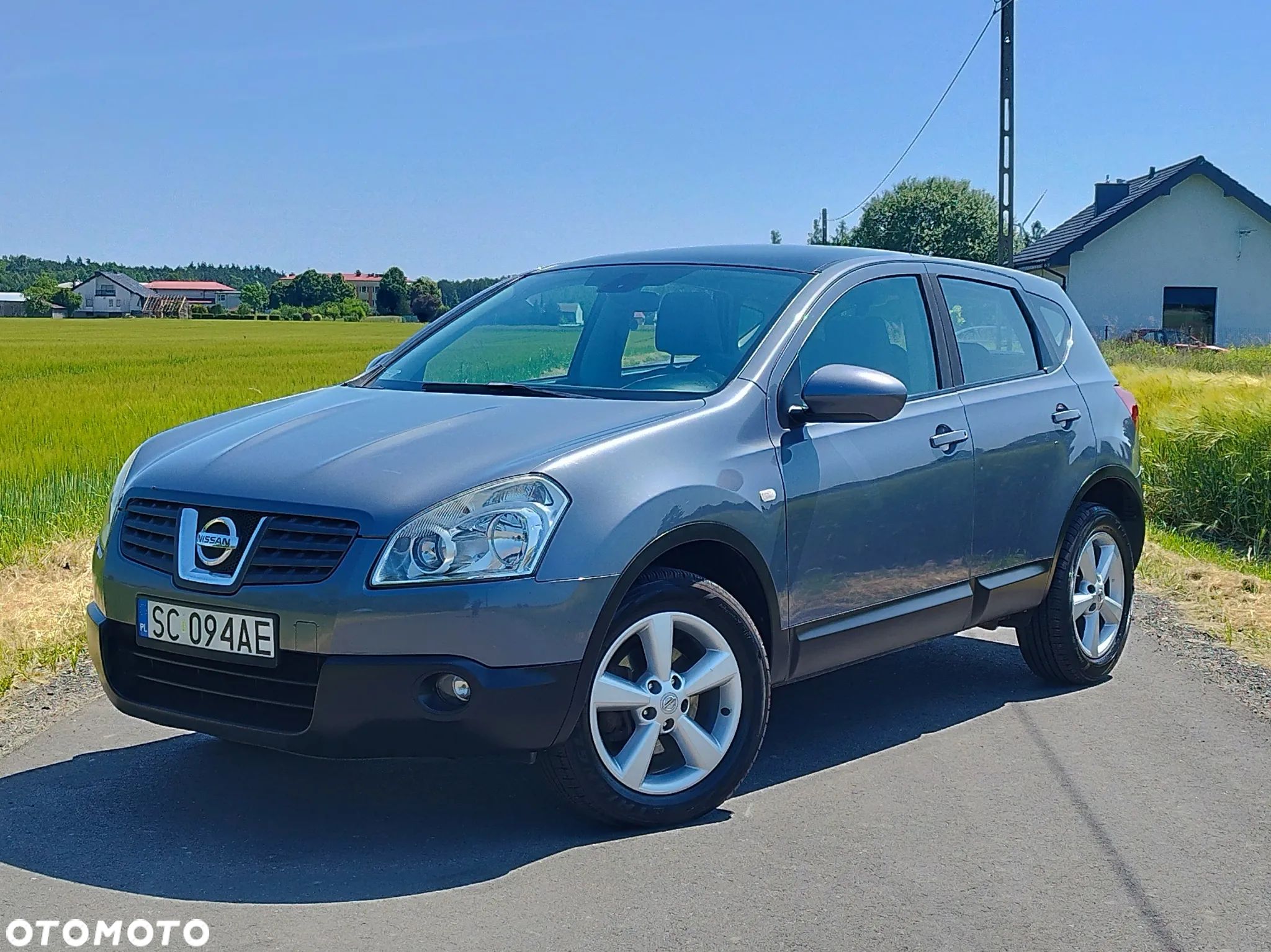 Nissan Qashqai - 1