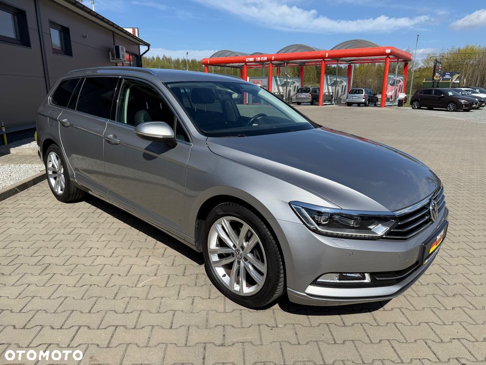 Volkswagen Passat 2.0 TDI (BlueMotion Technology) DSG Highline - 11