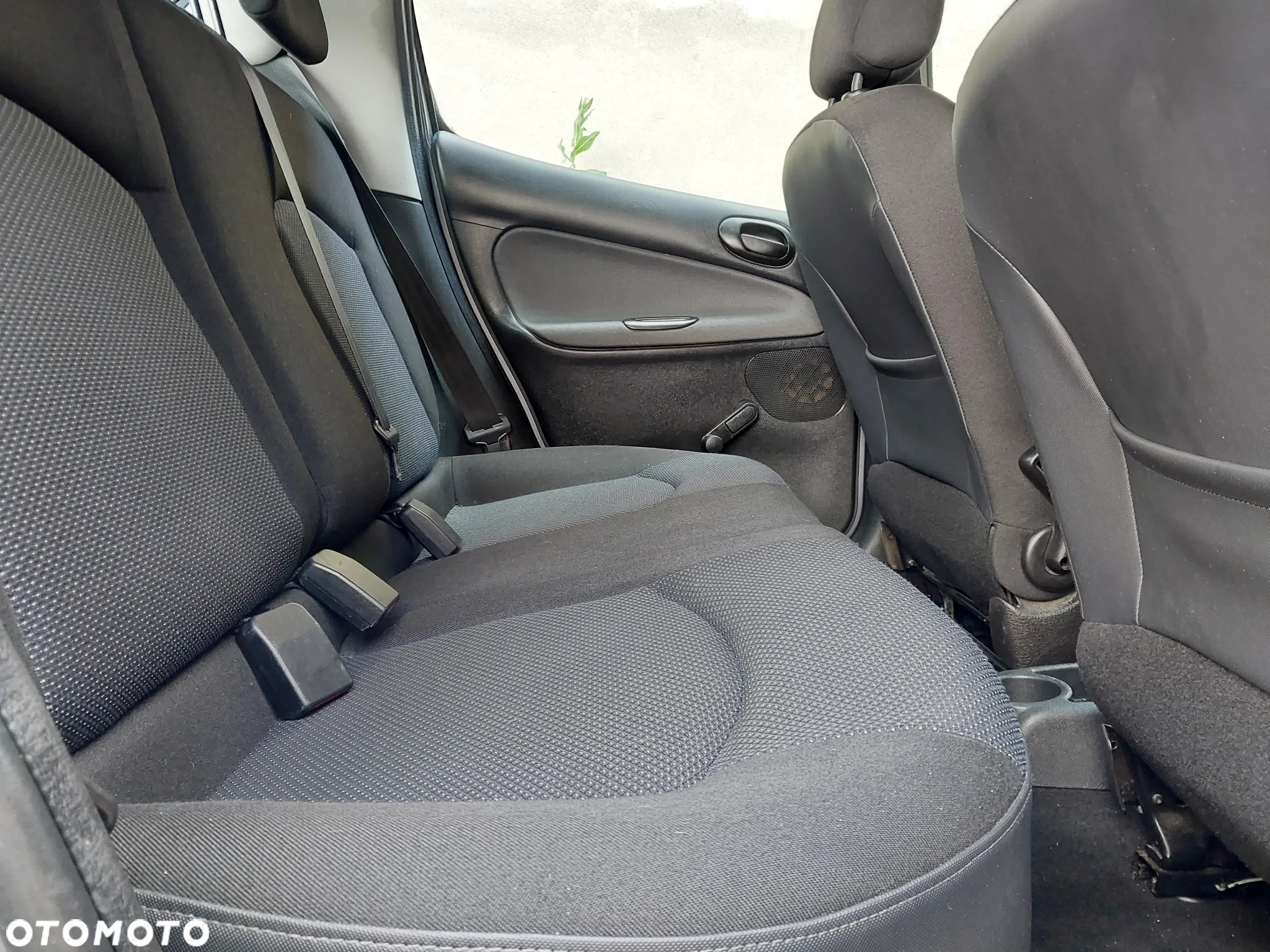 Peugeot 206 plus 206+ 1.1 Presence - 19