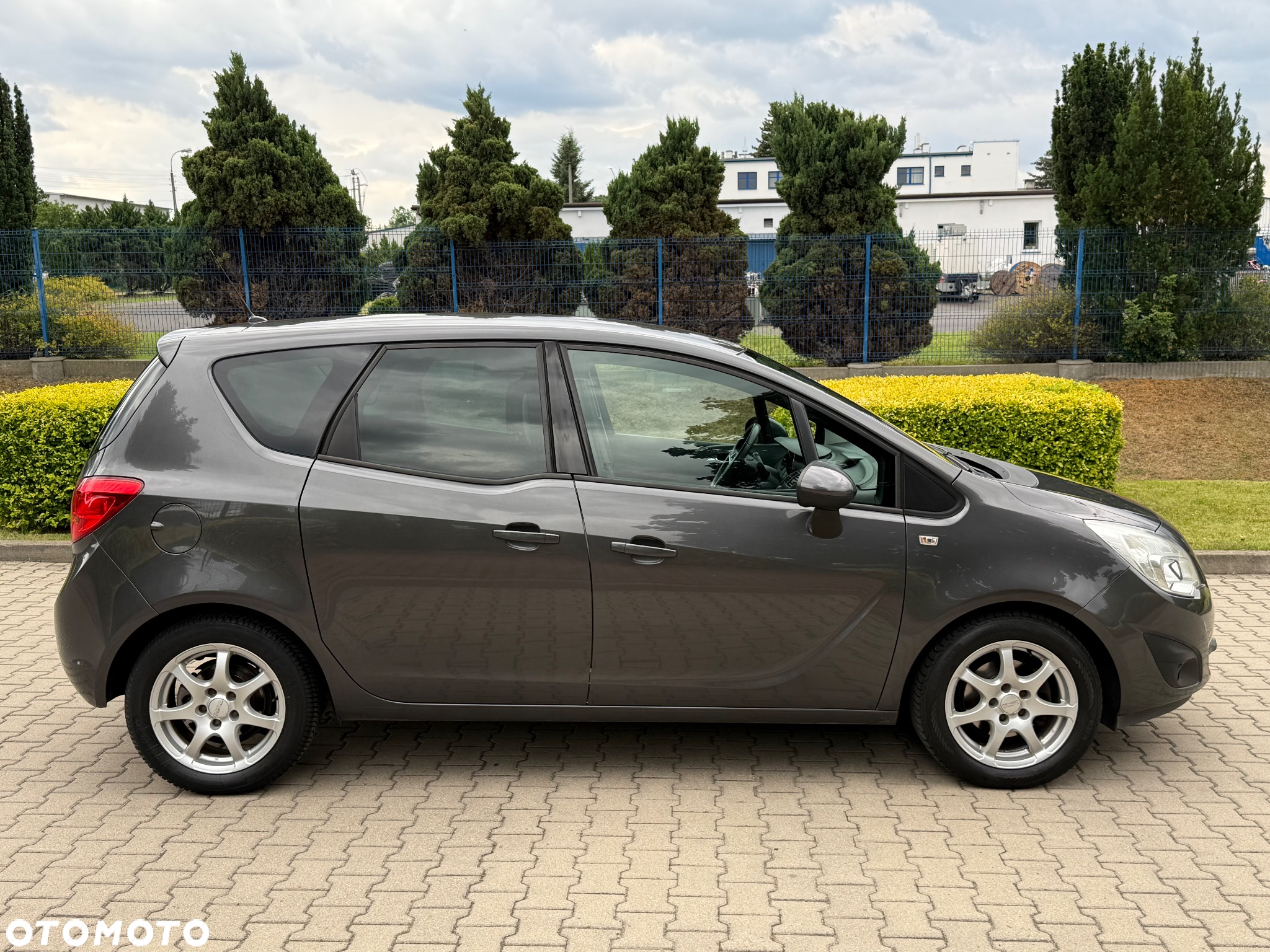 Opel Meriva 1.4 ecoflex Design Edition - 4