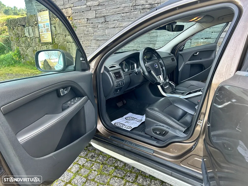 Volvo XC 70 2.0 D4 Summum Dynamic Geartronic - 10