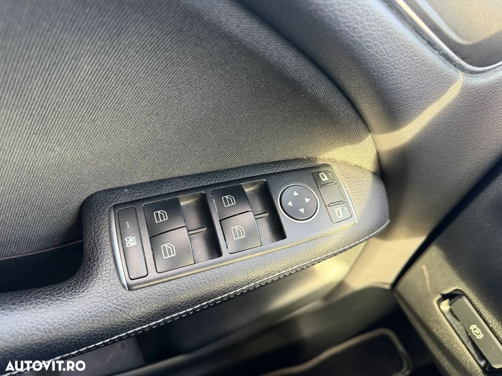 Mercedes-Benz B 180 d BlueEfficiency Edition Style - 16