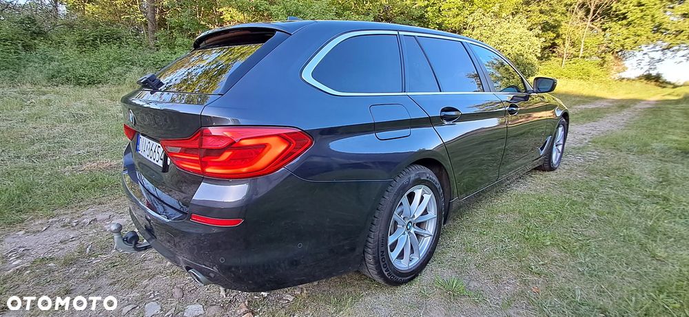 BMW Seria 5 520d Sport Line - 5