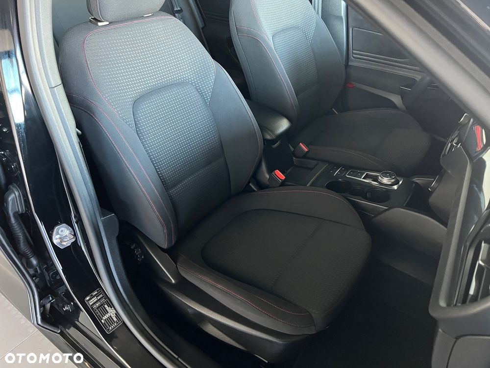 Ford Focus - 33