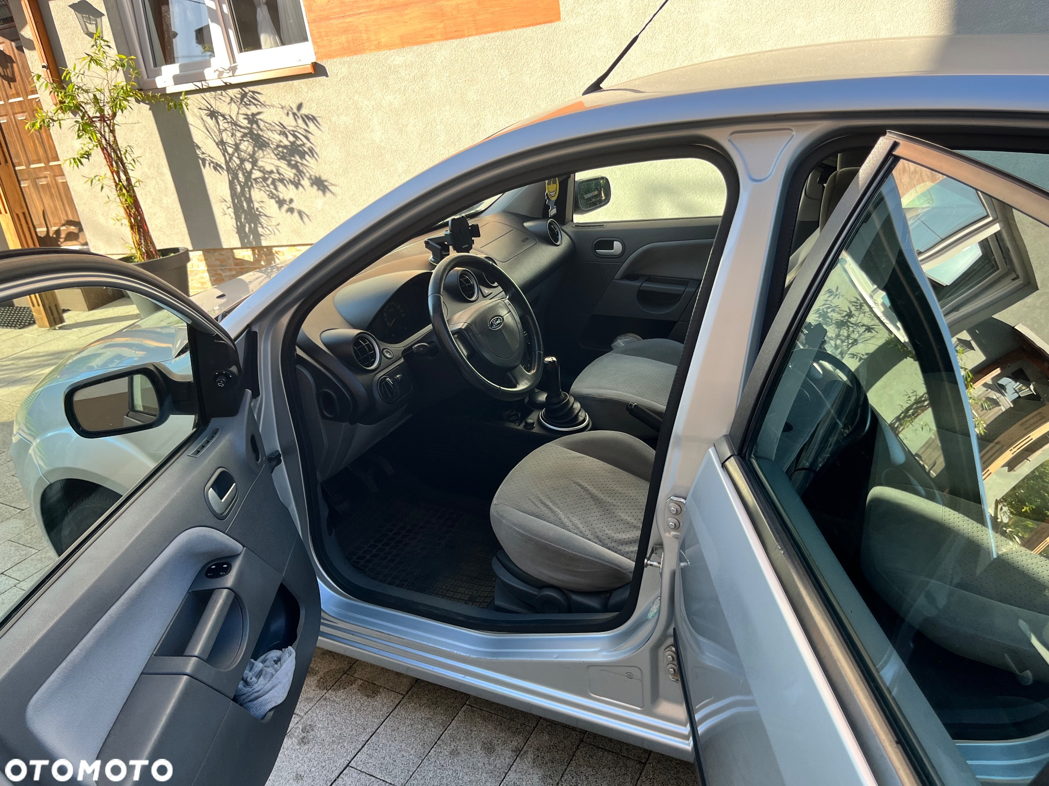 Ford Fiesta 1.3 Ghia - 7