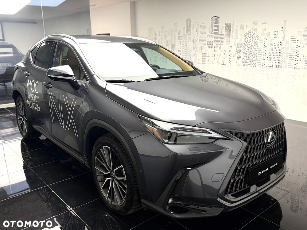 Lexus NX 450h+ Omotenashi AWD - 4