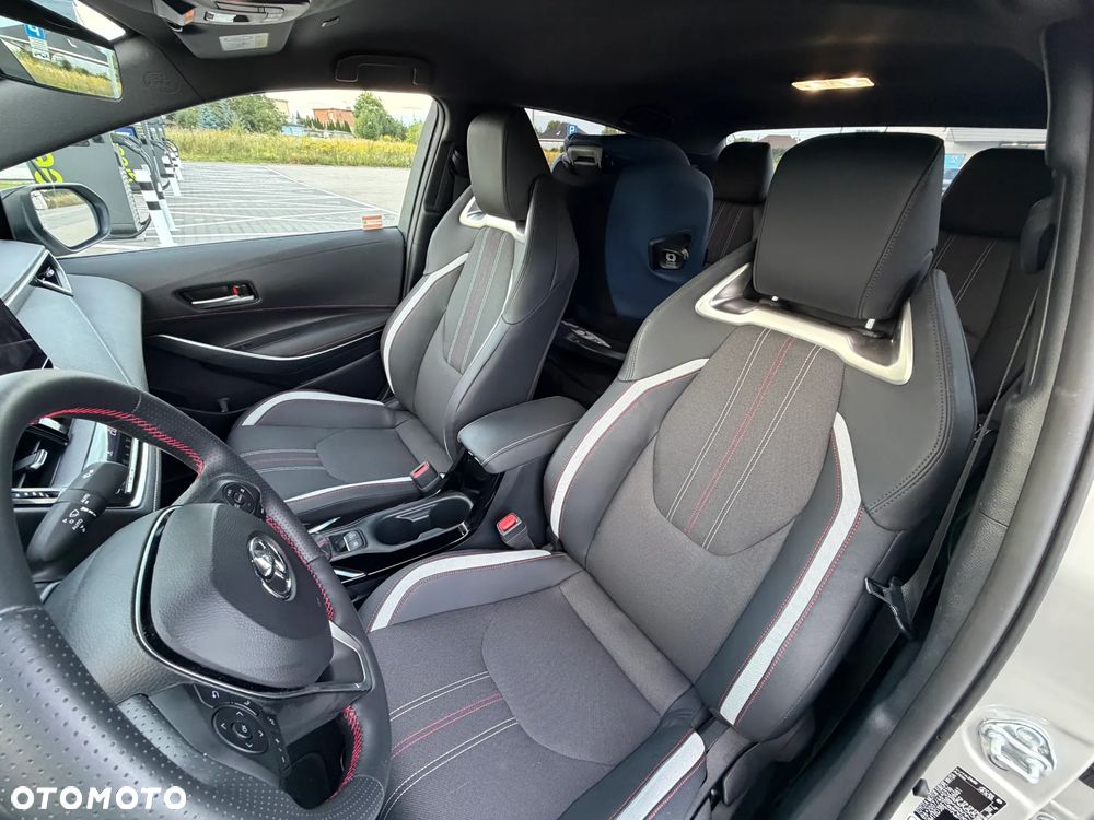 Toyota Corolla 1.8 Hybrid GR Sport - 14