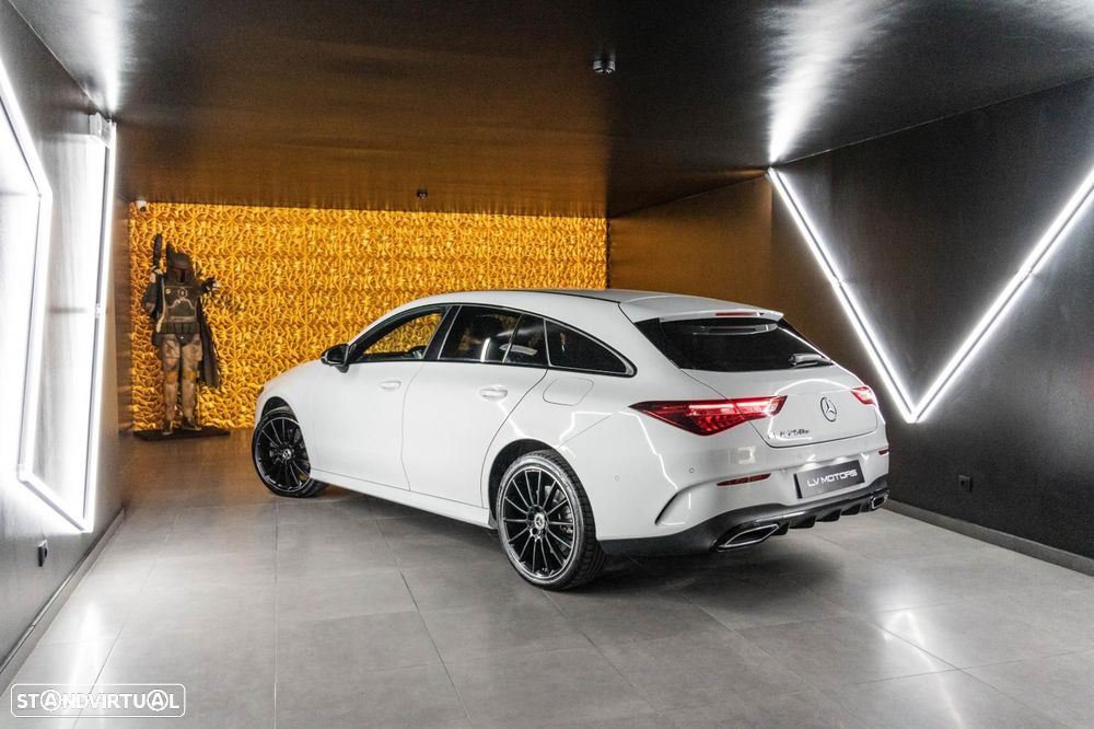 Mercedes-Benz CLA 250 e Shooting Brake AMG Line - 13