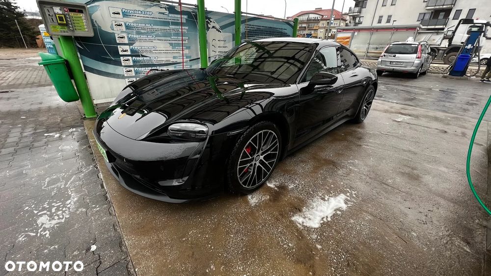 Porsche Taycan 4S Performance Plus - 7