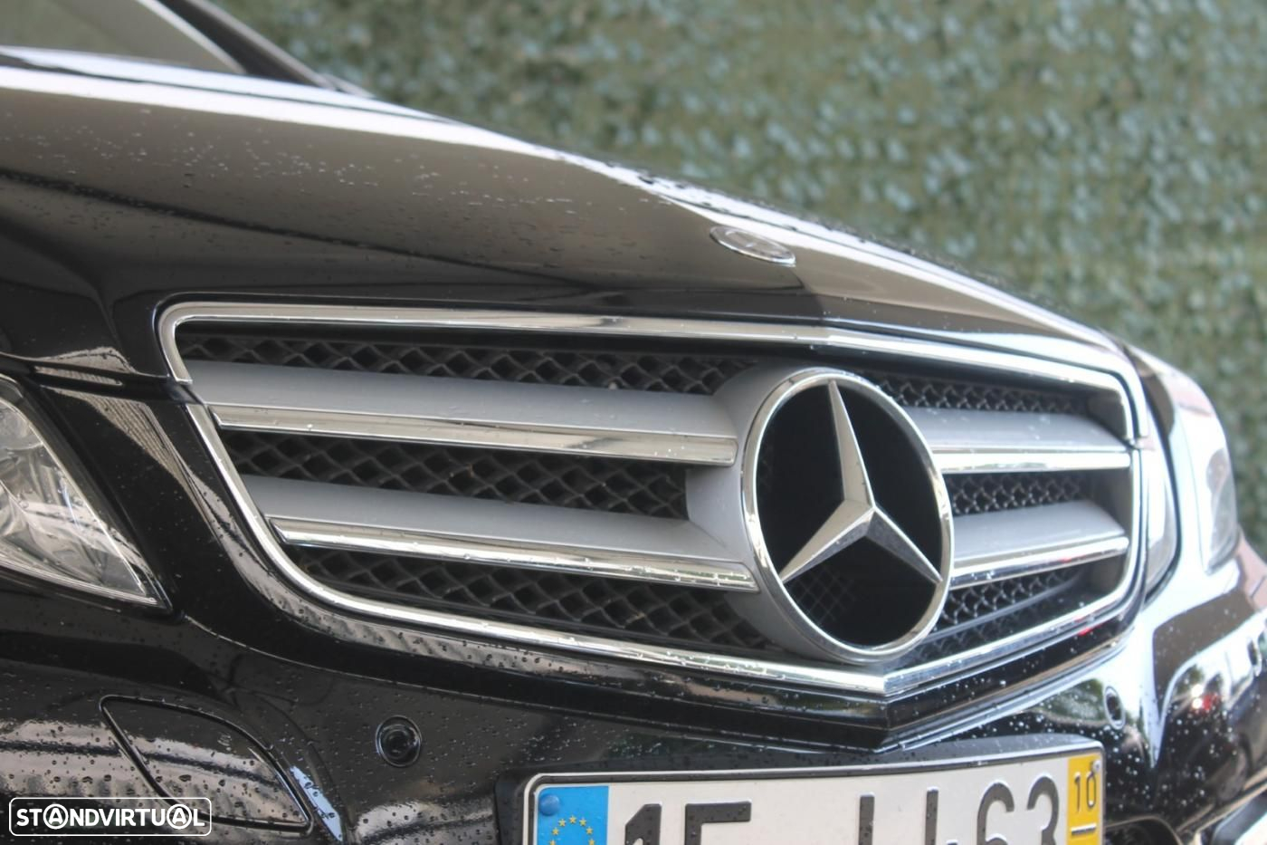 Mercedes-Benz E 250 CGi Avantgarde BlueEfficiency Auto - 44