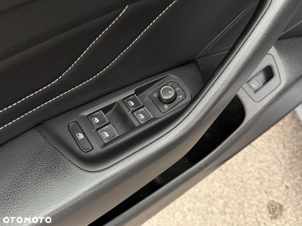 Volkswagen Arteon 2.0 TSI R-Line DSG - 30