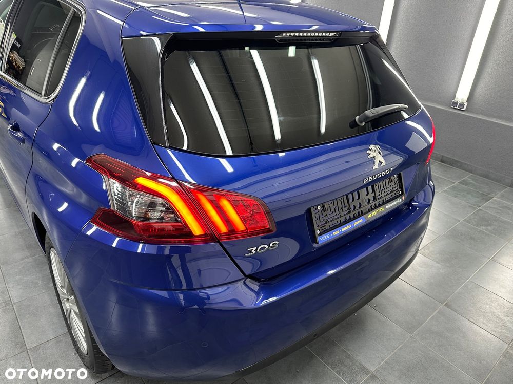 Peugeot 308 - 10
