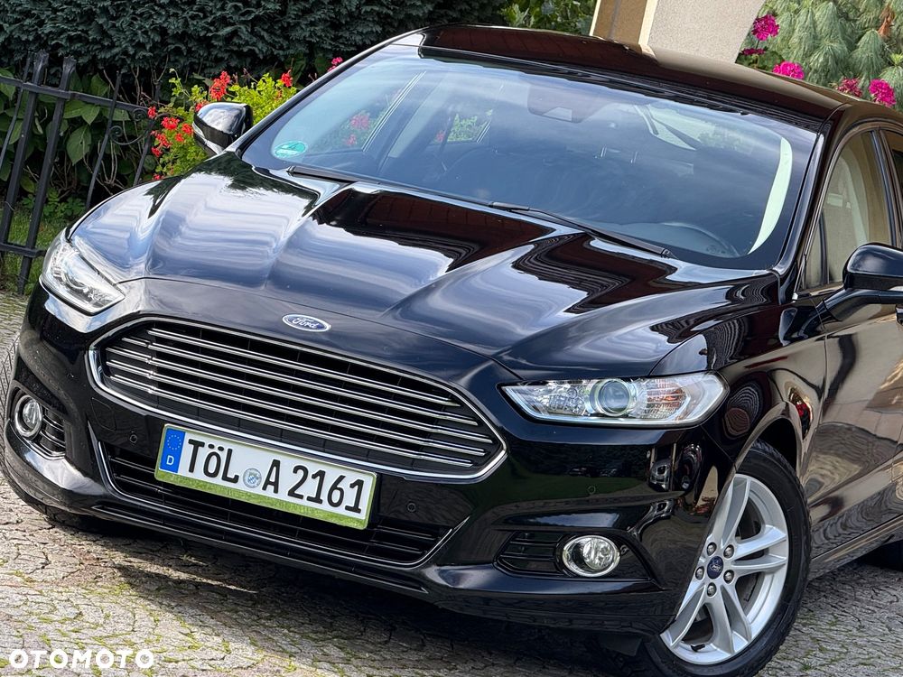 Ford Mondeo 2.0 TDCi Start-Stopp PowerShift-Aut Titanium - 4