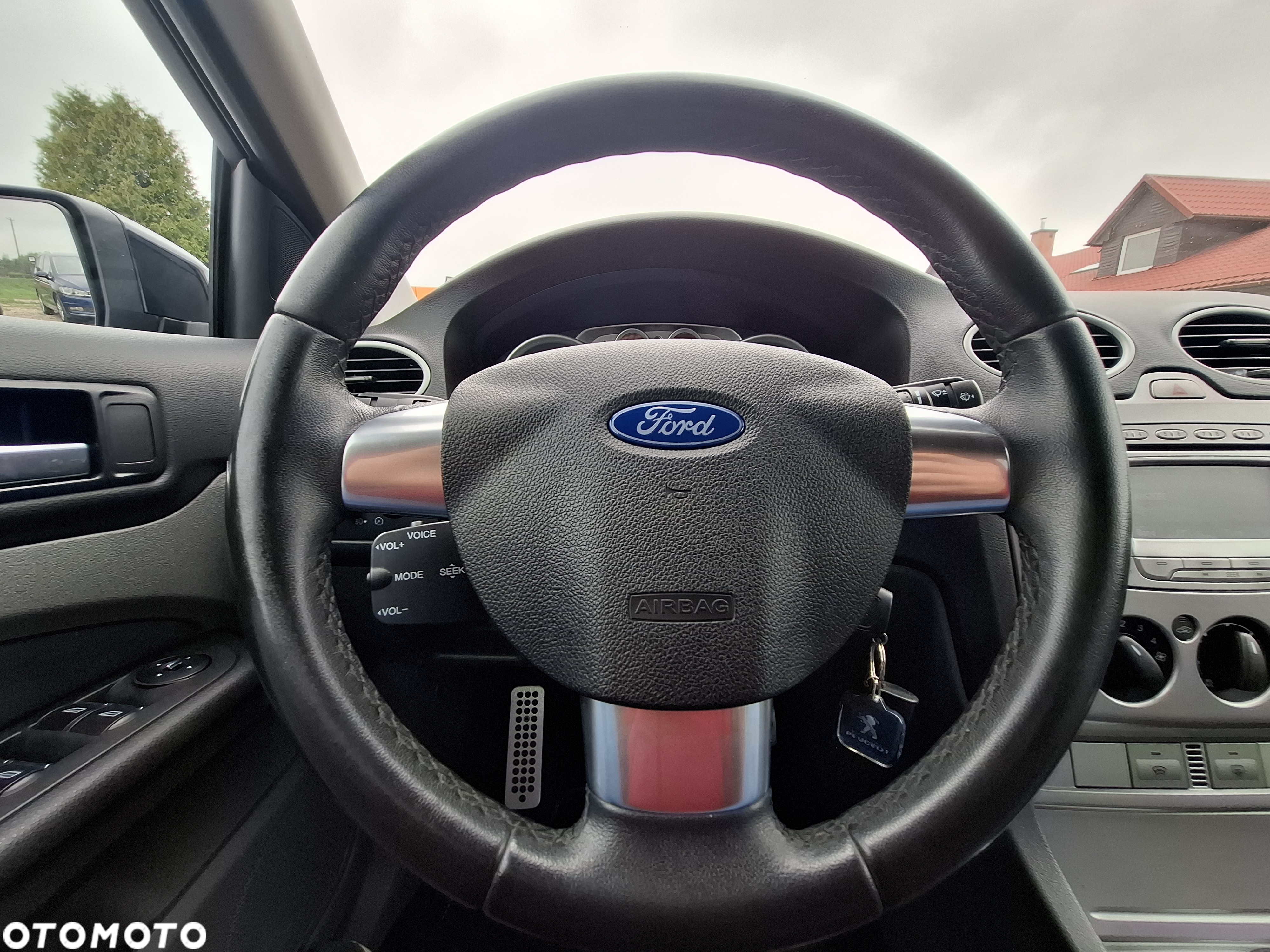 Ford Focus 1.6 Ambiente - 22