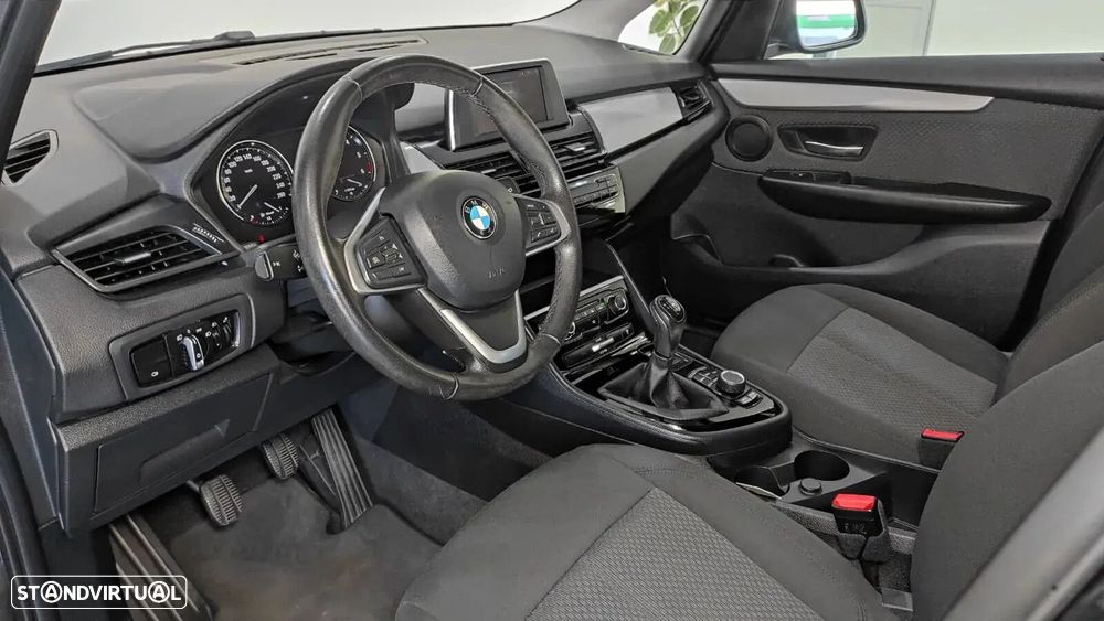 BMW 216 Active Tourer - 5