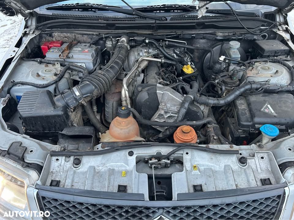 Suzuki Grand Vitara 1.9 DDIS Navi - 6
